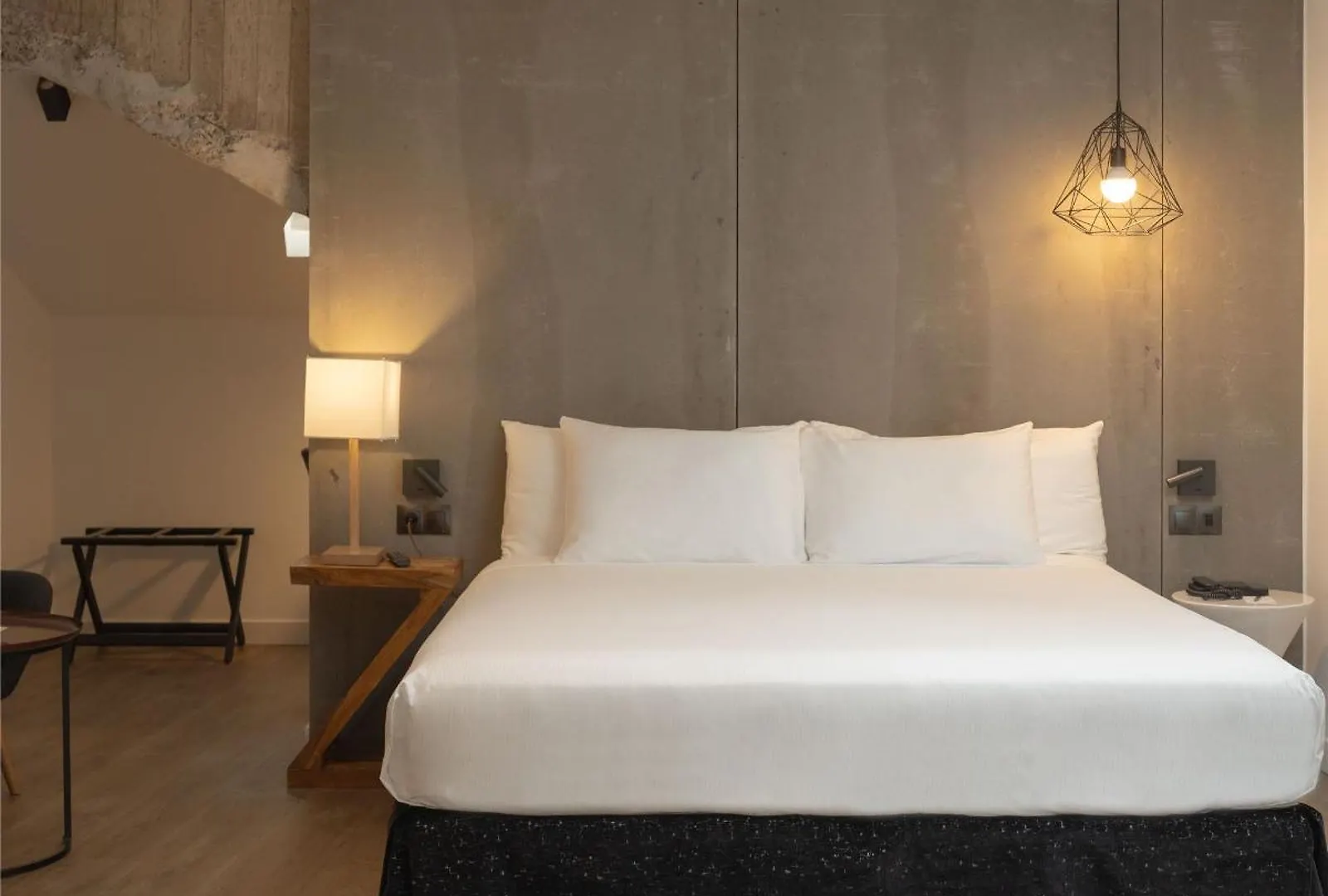 Hotel Tayko Bilbao 4*,